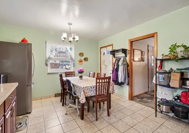 Photo 2 of Single family home for sale at 2019 Uhl Rd, Cold Spring, KY 41076 | MLS# 645473 | Listing updated on 2026-08-24