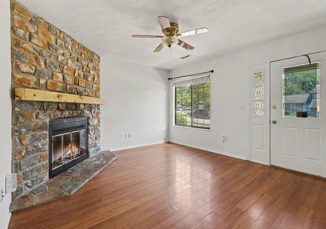 Photo 4 of Sale Pending at 4119 Circlewood Dr, Erlanger, KY 41018 | MLS# 645415 | Listing updated on 2026-09-08