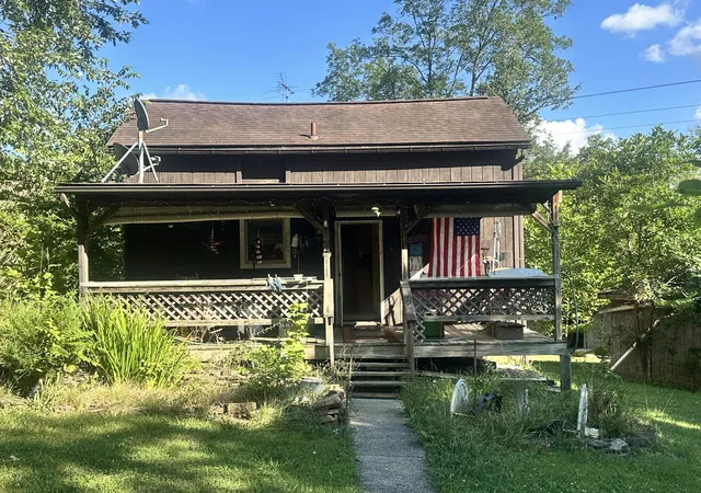 1st image of 8904 E Main St, Alexandria, KY 41001 | MLS# 645358