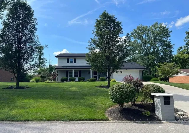 Photo 1 of Sale Pending at 114 Vernon Dr, Crestview Hills, KY 41017 | MLS# 645395 | Listing updated on 2026-08-12