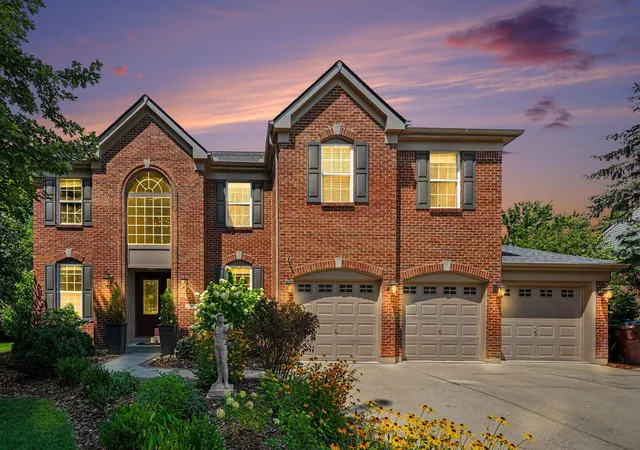 Photo 3 of Sale Pending at 10036 Cedarwood Dr, Union, KY 41091 | MLS# 645445 | Listing updated on 2026-09-14