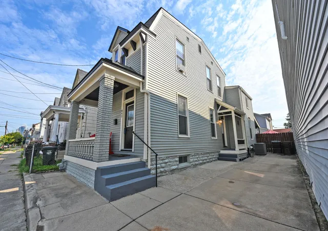 2nd image of 843 Central Ave, Newport, KY 41071 | MLS# 645494