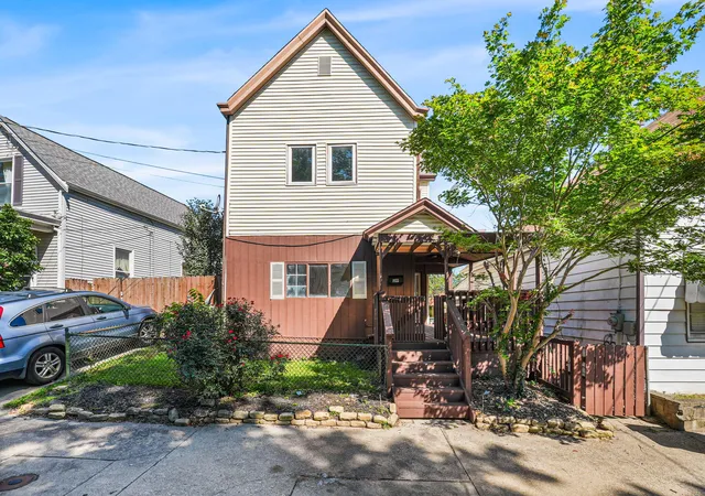 1st image of 119 Retreat St, Bellevue, KY 41073 | MLS# 645409