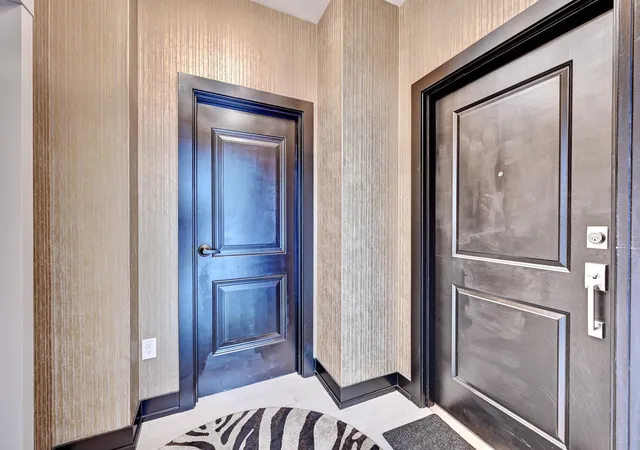 3rd image of 1130 Shavano Dr #12, Covington, KY 41011 | MLS# 645464