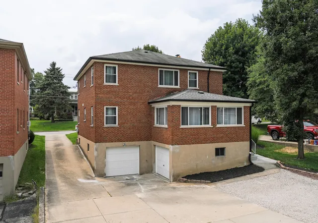 Photo 3 of Single family home for sale at 22 Highland Ave, Ft Mitchell, KY 41017 | MLS# 645471 | Listing updated on 2026-08-28