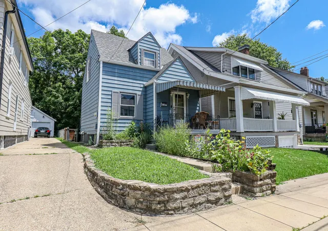 Photo 1 of Sale Pending at 2730 Alexandria Ave, Covington, KY 41015 | MLS# 645510 | Listing updated on 2026-08-25
