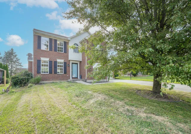 Photo 3 of Single family home for sale at 7602 Cloudstone Dr, Florence, KY 41042 | MLS# 645498 | Listing updated on 2026-08-21