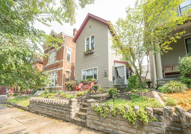 3rd image of 707 Monroe St, Newport, KY 41071 | MLS# 645635