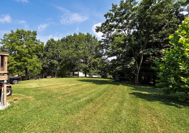 Photo 3 of Single family home for sale at 405 Crittenden Mount Zion Rd, Dry Ridge, KY 41035 | MLS# 645548 | Listing updated on 2026-08-23