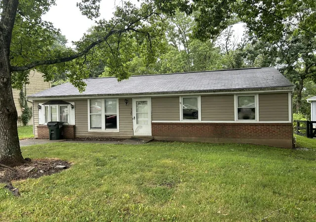 1st image of 145 Bluffside Dr, Covington, KY 41017 | MLS# 645675