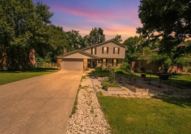 Photo 2 of Single family home for sale at 705 Oakridge Dr, Union, KY 41091 | MLS# 645539 | Listing updated on 2026-09-06