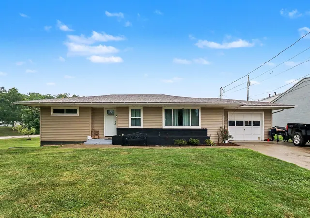 Photo 1 of Sale Pending at 237 Elm St, Falmouth, KY 41040 | MLS# 645550 | Listing updated on 2026-08-11