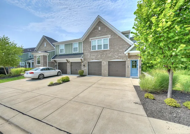 3rd image of 3837 Capella Ln, Covington, KY 41017 | MLS# 645568