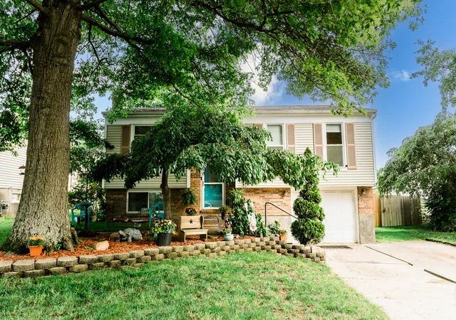 2nd image of 1517 Woodside Dr, Florence, KY 41042 | MLS# 645607