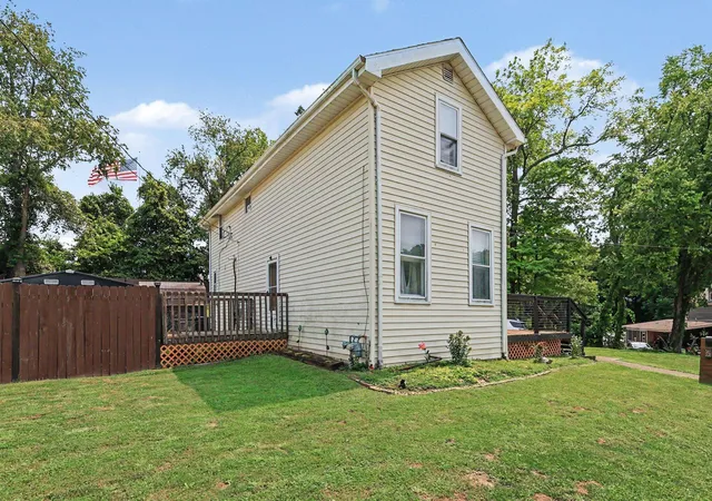 Photo 1 of Single family home for sale at 550 Park St, Crescent Springs, KY 41017 | MLS# 645604 | Listing updated on 2026-08-28