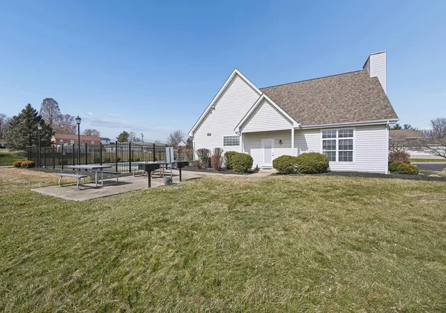 image of 10260 Crossbow Ct, Florence, KY 41042