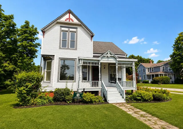 1st image of 3302 Crescent Ave, Erlanger, KY 41018 | MLS# 645871