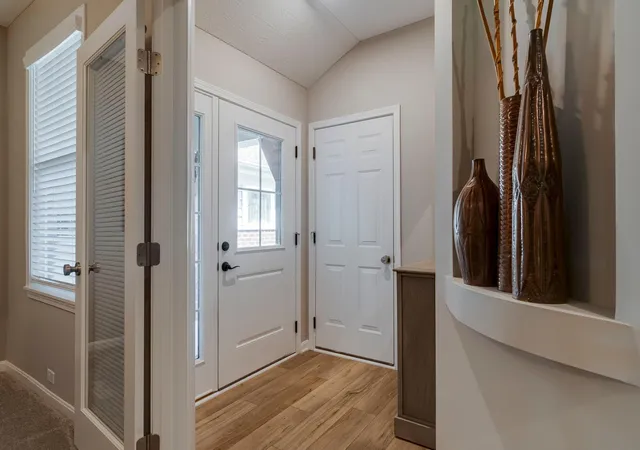 Photo 3 of Condo for sale at 7693 Devonshire Dr, Alexandria, KY 41001 | MLS# 645697 | Listing updated on 2026-09-14