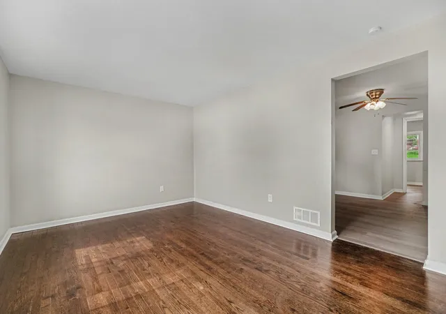 4th image of 328 Sunset Ave, Erlanger, KY 41018 | MLS# 645699