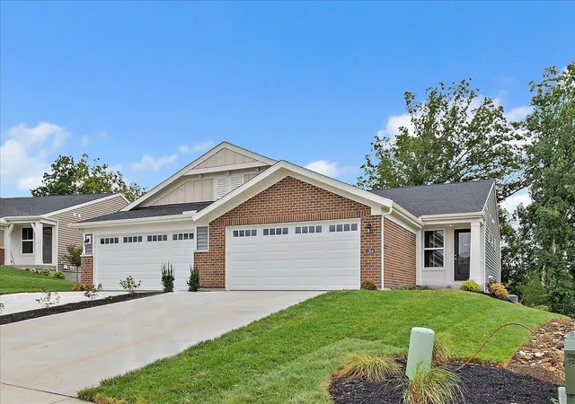 Photo 1 of Single family home for sale at 1354 Parkside Dr #156B, Alexandria, KY 41001 | MLS# 645612 | Listing updated on 2026-10-05