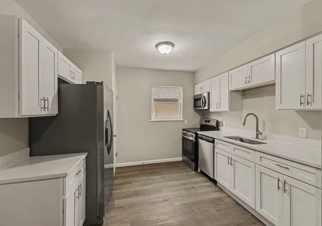 Photo 4 of Sale Pending at 38 Eastern Ave, Elsmere, KY 41018 | MLS# 645627 | Listing updated on 2026-08-14