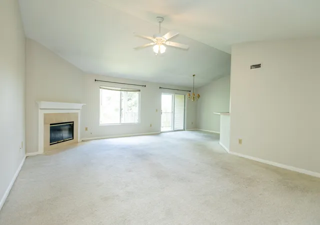 4th image of 1548 Butler Ct #302, Florence, KY 41042 | MLS# 645625