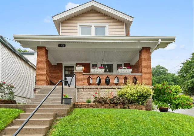 1st image of 1801 Jefferson Ave, Covington, KY 41014 | MLS# 645659