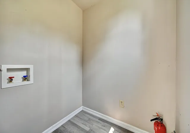 23rd image of 922 6th Ave, Dayton, KY 41074 | MLS# 645705