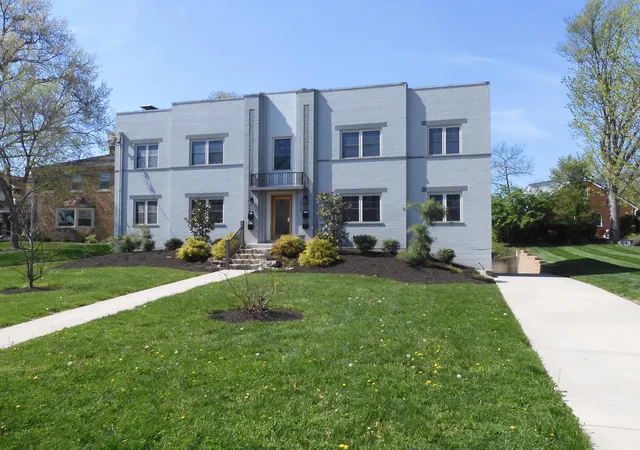 1st image of 215 S Fort Thomas Ave, Fort Thomas, KY 41075 | MLS# 645741