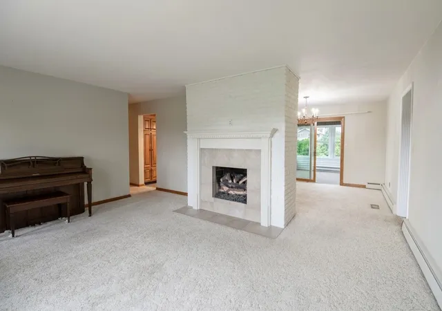 Photo 4 of Single family home for sale at 1 Tracy Ln, Williamstown, KY 41097 | MLS# 645637 | Listing updated on 2026-08-25