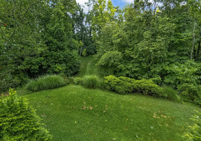 3rd image of 1232 Lancashire Dr, Union, KY 41091 | MLS# 645656