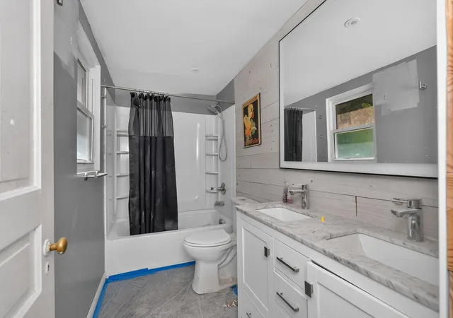 2nd image of 1718 Monmouth St, Newport, KY 41071 | MLS# 645780