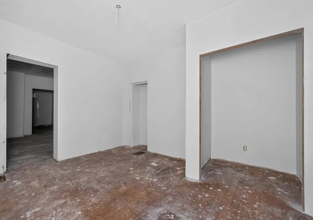 4th image of 1718 Monmouth St, Newport, KY 41071 | MLS# 645780