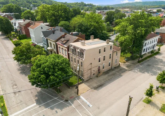 2nd image of 1002 1004 Central Ave, Newport, KY 41071 | MLS# 645649