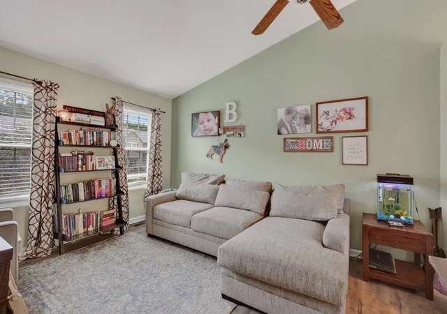 4th image of 2556 Evergreen Dr, Ft Mitchell, KY 41017 | MLS# 645711