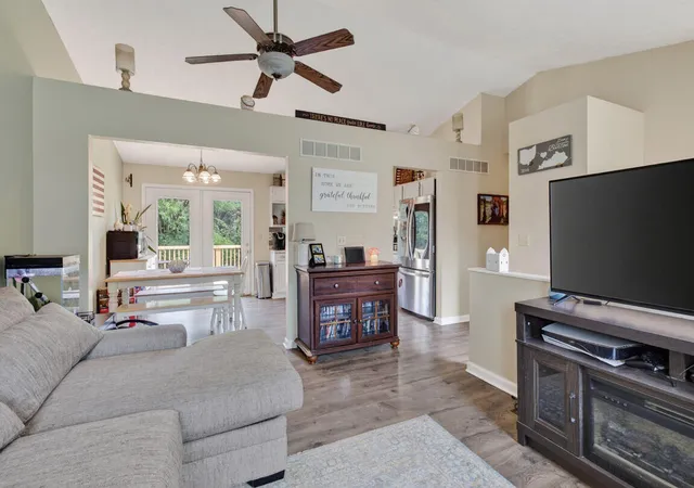 5th image of 2556 Evergreen Dr, Ft Mitchell, KY 41017 | MLS# 645711