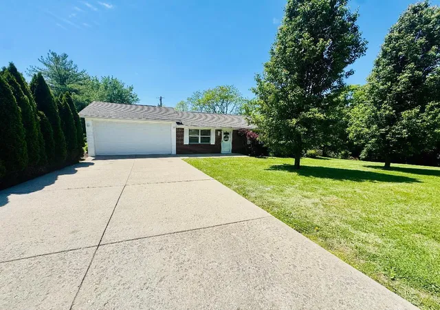 Photo 1 of Sale Pending at 330 Cemetary Rd, Glencoe, KY 41046 | MLS# 645674 | Listing updated on 2026-09-11