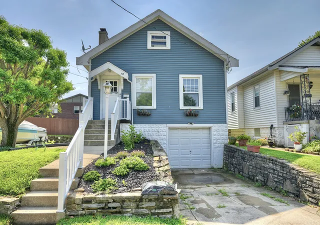 Photo 1 of Single family home for sale at 715 Elm St, Ludlow, KY 41016 | MLS# 645749 | Listing updated on 2026-08-26