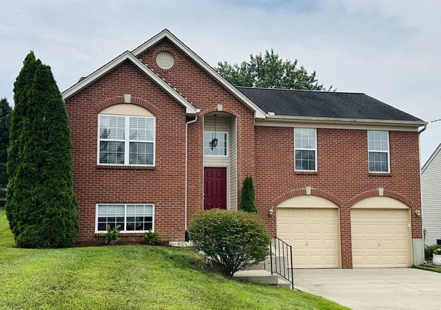 1st image of 2511 Samantha Dr, Burlington, KY 41005 | MLS# 645747