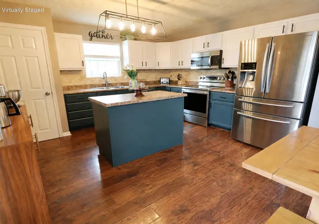 2nd image of 1310 Lafesgrove Ln, Independence, KY 41051 | MLS# 645754