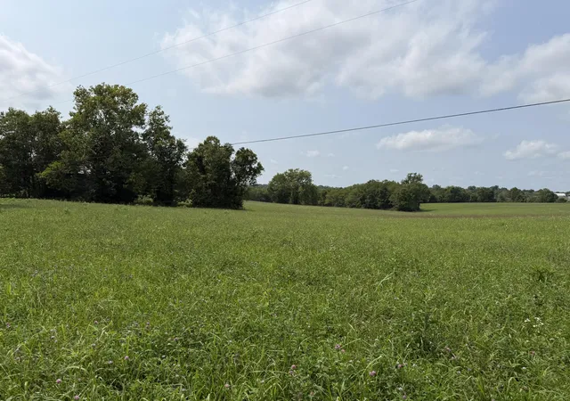 Photo 3 of Sale Pending at 277 Robinson Rd, Cynthiana, KY 41031 | MLS# 645752 | Listing updated on 2026-08-26