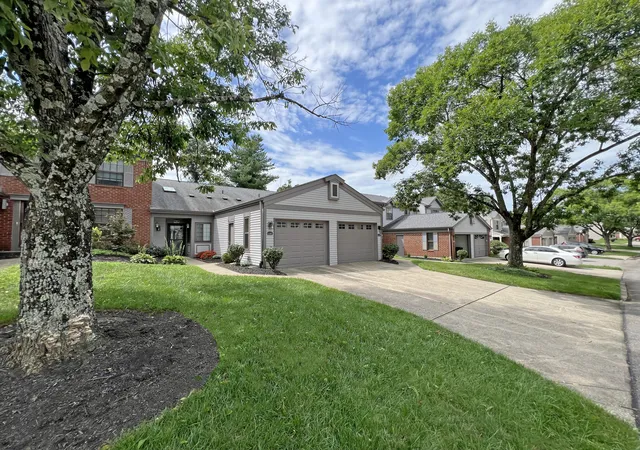1st image of 1561 Greens Edge Dr, Florence, KY 41042 | MLS# 645808