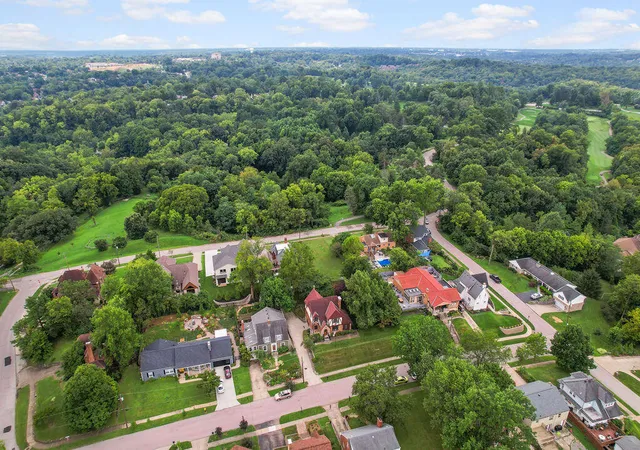 49th image of 1009 Winding Wy, Covington, KY 41011 | MLS# 645781