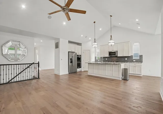 4th image of 1549 Sweetsong Dr, Union, KY 41091 | MLS# 645784