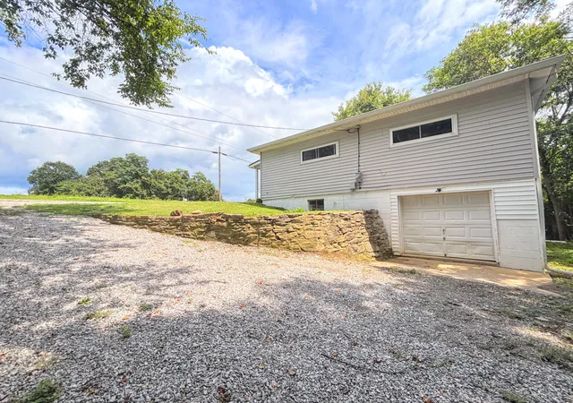 Photo 3 of Single family home for sale at 2471 Hempfling Rd, Morning View, KY 41063 | MLS# 645798 | Listing updated on 2026-09-22