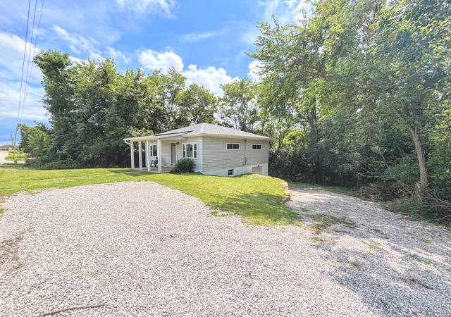 Photo 4 of Single family home for sale at 2471 Hempfling Rd, Morning View, KY 41063 | MLS# 645798 | Listing updated on 2026-09-22