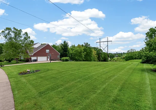 3rd image of 570 Savannah Dr, Walton, KY 41094 | MLS# 645788