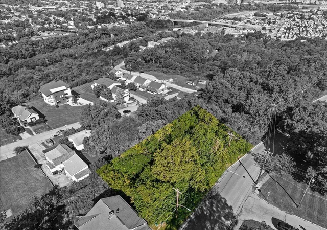 Photo 3 of Land for sale at 186 Grandview Ave, Newport, KY 41071 | MLS# 645979 | Listing updated on 2026-08-25
