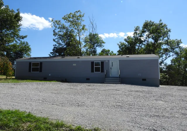 Photo 3 of Single family home for sale at 147 Butts Ln, Falmouth, KY 41040 | MLS# 645917 | Listing updated on 2026-09-11