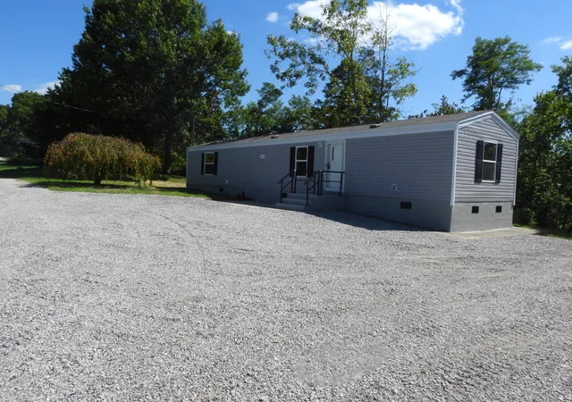 Photo 4 of Single family home for sale at 147 Butts Ln, Falmouth, KY 41040 | MLS# 645917 | Listing updated on 2026-09-11
